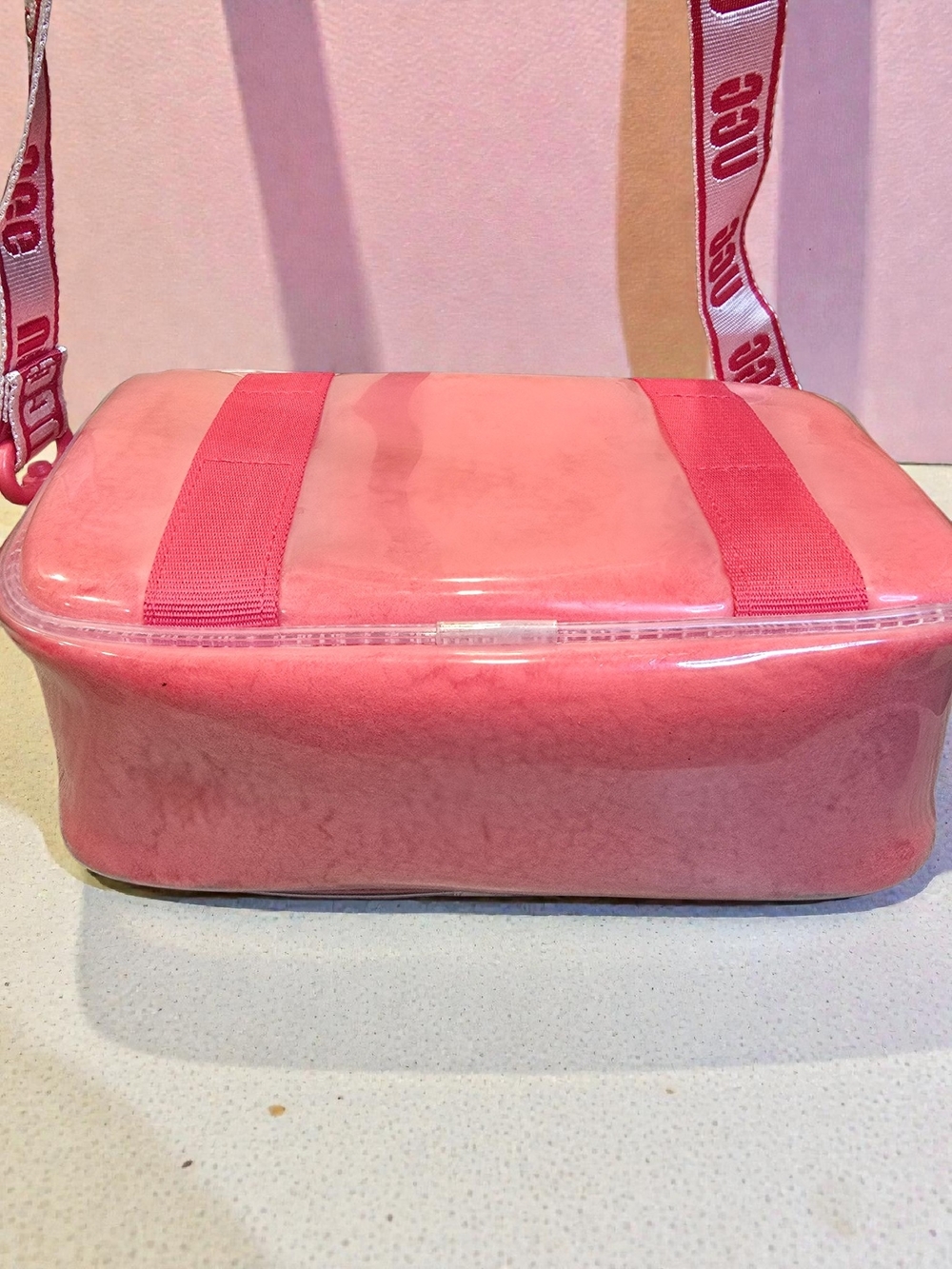UGG Janey Clear And Plush Crossbody Bag - Picture 7 of 10